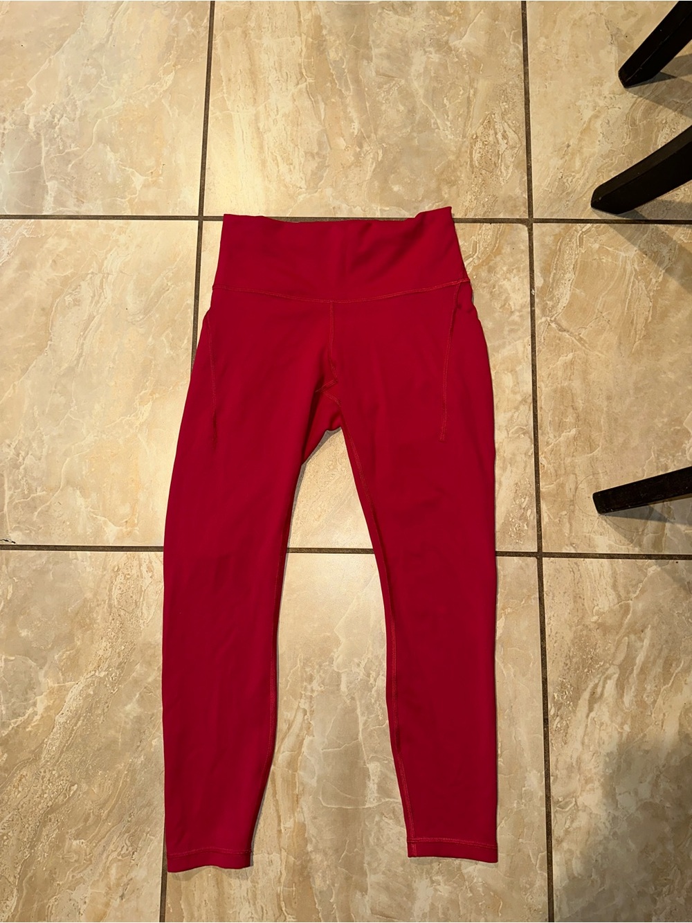 Pomegranate Lululemon Wunder Train Leggings Size 8